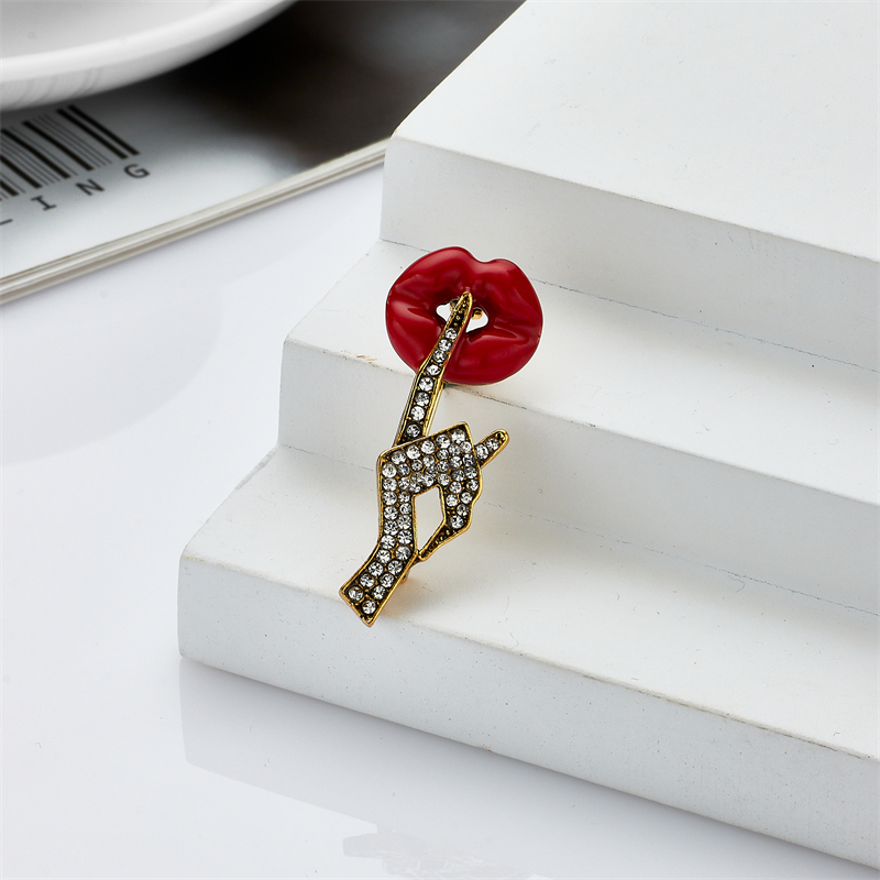YAOLOGE Novel Chic Flower Broo - Flower Frog Pin ulasan dan harga